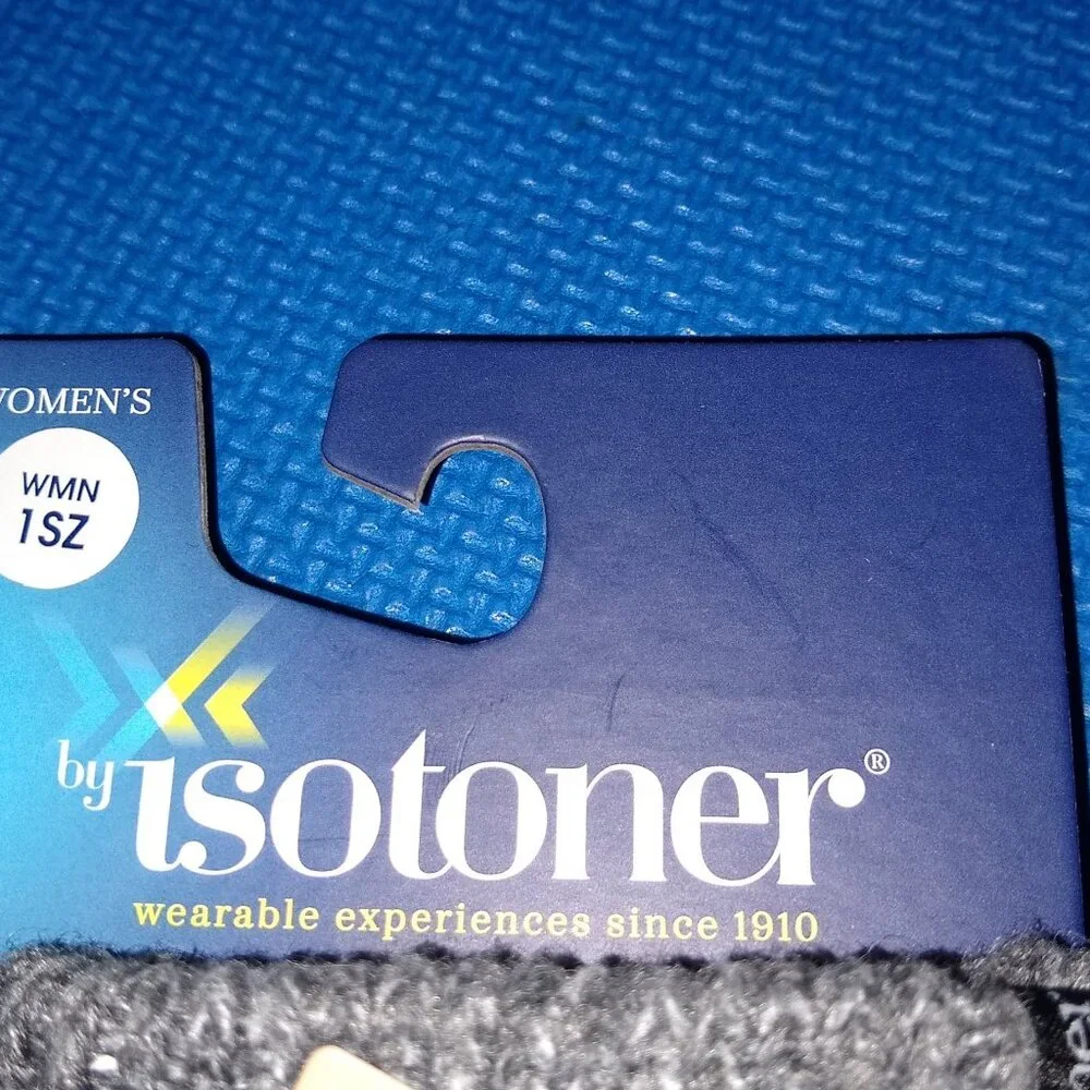 Women’s Isotoner Fleece Lined Black + Ivory Knit Gloves 1 Size New